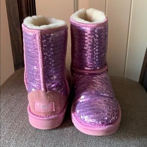 Uggs: Pink Secquence . Sz : 4